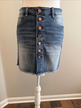 Indigo Rein Light Blue Button-Front Denim Mini Skirt